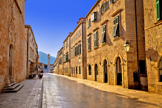 Fototapeta Famous Stradun street in Dubrovnik morning view