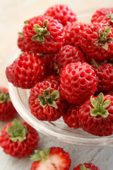 hybrid strasberry fruit in dish
