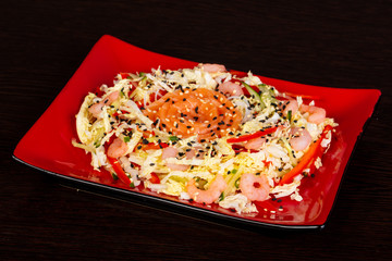 Salad with salmon and prawn