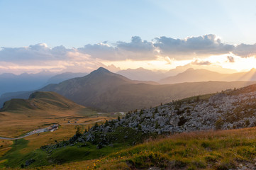 Naklejka premium Sunset at the Passo di Giau, in the Italian Dolomites, on a late July evening.