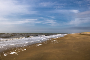 Fototapeta na wymiar Strand an der Nordsee in Noordwijk / Holland - Sonne,Meer,Strand