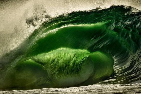 Riley's wave, a giant barreling wave, Kilkee, Clare, Ireland