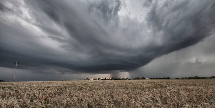 Mesocylone spins over rural Collyer, Kansas, US