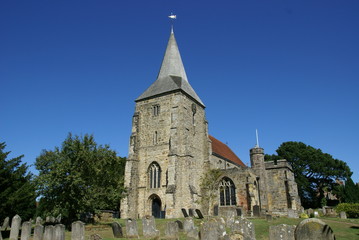 Fototapeta na wymiar St. Dunstan's Church and Graveyard, Mayfield, East Sussex