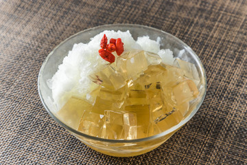 アジアのかき氷　Shaved ice that Asian fruit