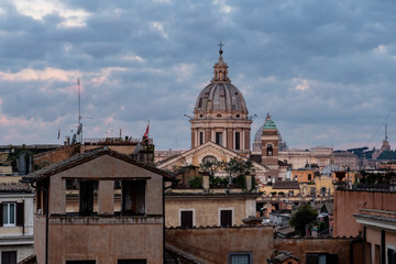 Fototapeta na wymiar Roma, panorama Urbano