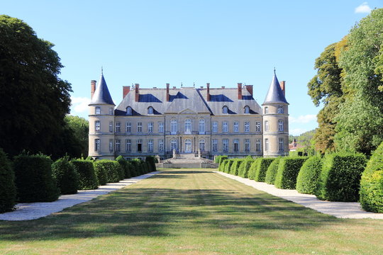 Ch&acirc;teau de Harou&eacute; en Lorraine