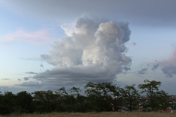 A strange cloud.