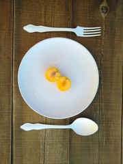 diet. fruit. vegetable. starvation. breakfast. lunch. dinner. having a snack. snack in the second half of day. chili pepper. vegetarianism. cherry plum.