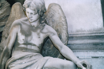 statue of angel
