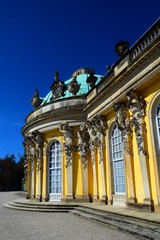 Obraz premium The magnificent palace of Sans Souci, commissioned by Frederick the Great in Potsdam, Germany