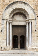 The entrance of a church in the sity of France