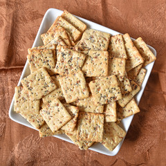 Gourmet whole grain crackers