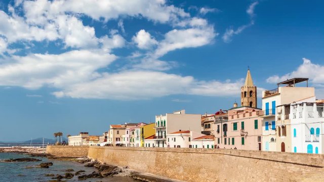 Alghero, Old Town 02 (4k time lapse)