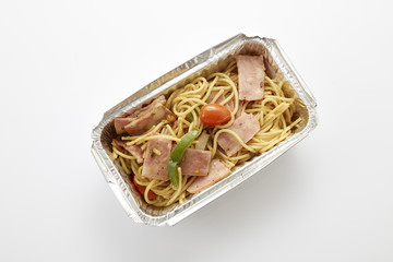 Spaghetti in Foil box food