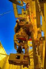 top drive system for drilling rig yellow