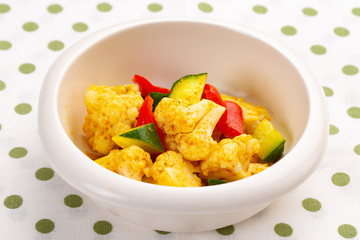 カリフラワーのカレーピクルス　家庭料理　日本