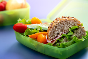 Lunch boxes with fresh healthy second breakfast. - obrazy, fototapety, plakaty