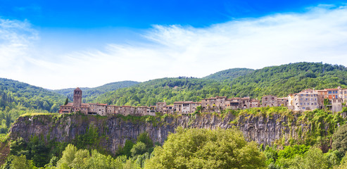 Fototapeta na wymiar View of Castellfullit de la Roca, Girona, Spain