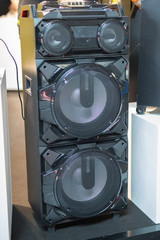 Audio Music Equipment: Sound System Speakers Technology