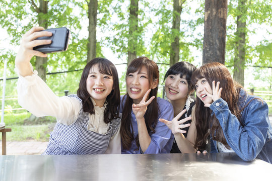 集合写真 Photos Royalty Free Images Graphics Vectors Videos Adobe Stock 集合写真 Photos Royalty Free Images Graphics Vectors Videos Adobe Stock