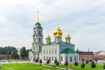 Fototapeta na wymiar Assumption Cathedral and the bell tower of the Tula Kremlin