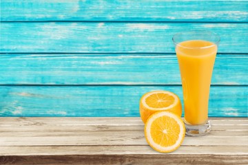 Orange juice and slices of orange © BillionPhotos.com