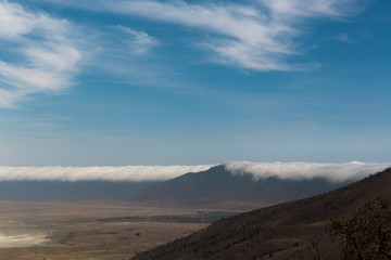 Wolken über dem Rand des Ngorogoro-Kraters - Tansania