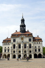 Fototapeta na wymiar historische Altstadt Lüneburg - Rathaus