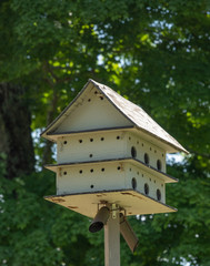 Colonial Birdhouse