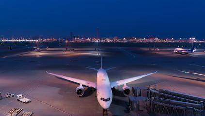 東京国際空港　国際線ターミナル　夜景