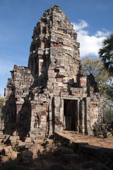 Fototapeta premium Battambang Cambodia, view of Phnom Banan a mountain top wat