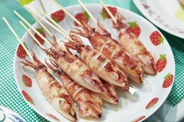 Grilled squid skewer 