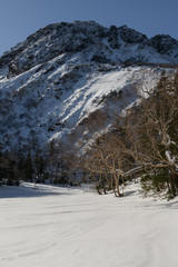 初冬の日光白根山