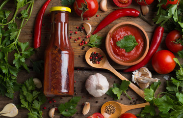 Ketchup and ingredients