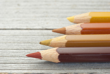 Obraz premium color pencils on wood table