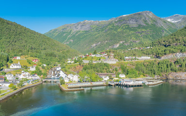 Fototapeta premium Pier on the bottom of the fjord III