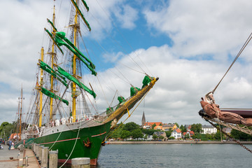 Die Alexander von Humboldt im Eckernförder Hafen - obrazy, fototapety, plakaty