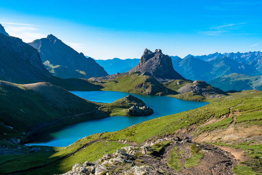Lac du Roburent &agrave; la fronti&egrave;re italienne