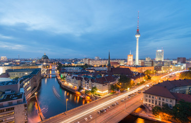 Fototapeta premium Fernsehturm (TV Tower) Berlin, Germany