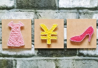 ストリングアート　ファッション　値段