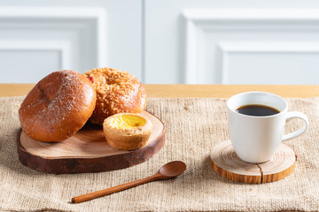 Various breads and a cup of coffee are popular combination of breakfast or brunch to modern people. One of Important habits for a healthy lifestyle is that no matter how busy you are, don't skip meals