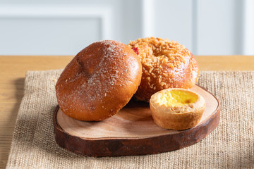 Various breads and a cup of coffee are popular combination of breakfast or brunch to modern people. One of Important habits for a healthy lifestyle is that no matter how busy you are, don't skip meals