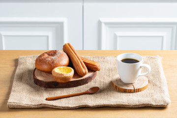 Various breads and a cup of coffee are popular combination of breakfast or brunch to modern people. One of Important habits for a healthy lifestyle is that no matter how busy you are, don't skip meals
