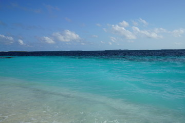 Fototapeta na wymiar View of the ocean in Baa Atoll, Maldives