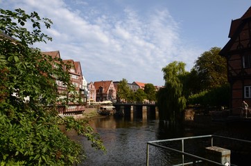 Fototapeta na wymiar Centre historique de la vieille ville de Lüneburg (Allemagne) 