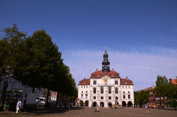 Fototapeta na wymiar Hôtel de ville de Lüneburg (Allemagne) 