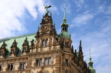 Fototapeta na wymiar Hôtel de ville de Hambourg (Allemagne) 