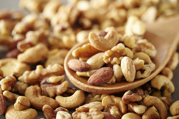 Roasted unsalted walnuts 