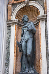 Fototapeta premium 銅像 サン・マルコ寺院